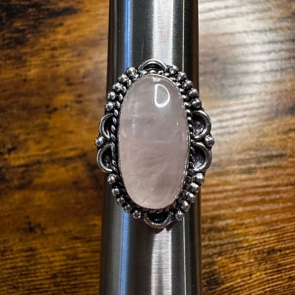 Jewelry - Rose quartz Sterling Silver overlay ring